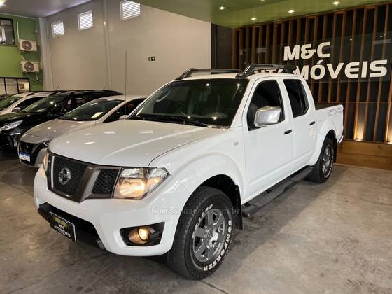 NISSAN FRONTIER 2.5 SV ATTACK 4X4 CD TURBO ELETRONIC DIESEL 4P AUTOMÁTICO NISSAN FRONTIER 2.5 SV ATTACK 4X4 CD TURBO ELETRONIC DIESEL 4P AUTOMÁTICO